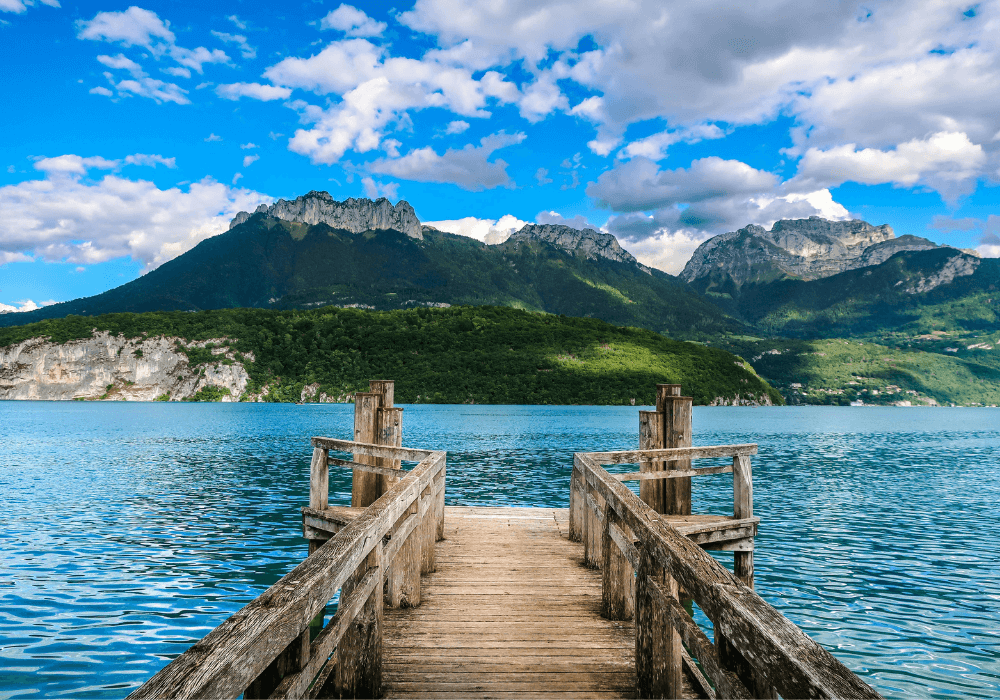 Visiter Annecy — Guide complet pour découvrir la “Venise des Alpes”