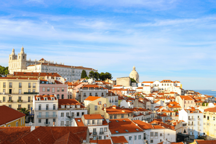 Lisbonne, parmi les destinations où partir en juillet.