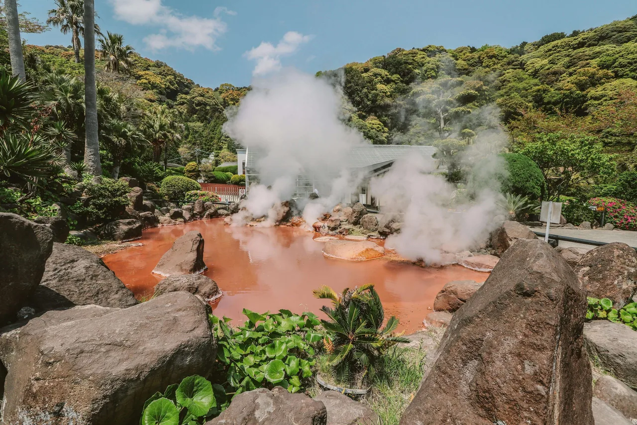 Beppu, destination phare pour profiter d'un onsen au Japon.
